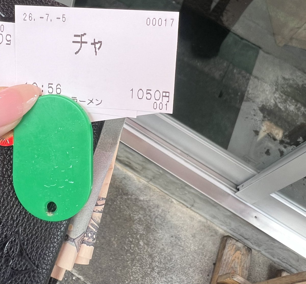 1_104x's tweet photo. チャ。
眠いでもお腹すいた https://t.co/yeZgvpRlu1