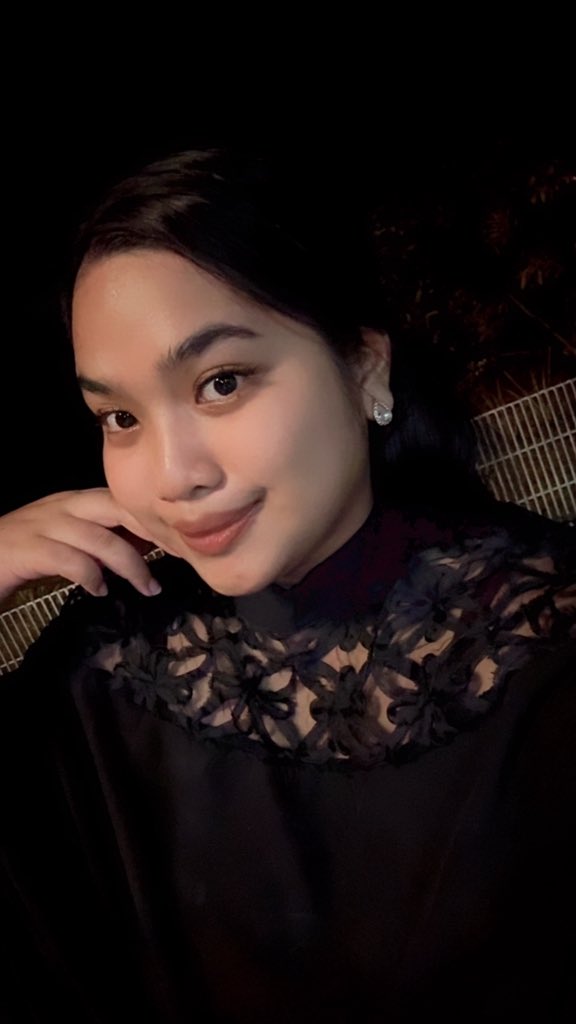 nrcameliaaa's tweet photo. makin bolat tanda makin bahagia kan?🤪 https://t.co/5AIisydu96