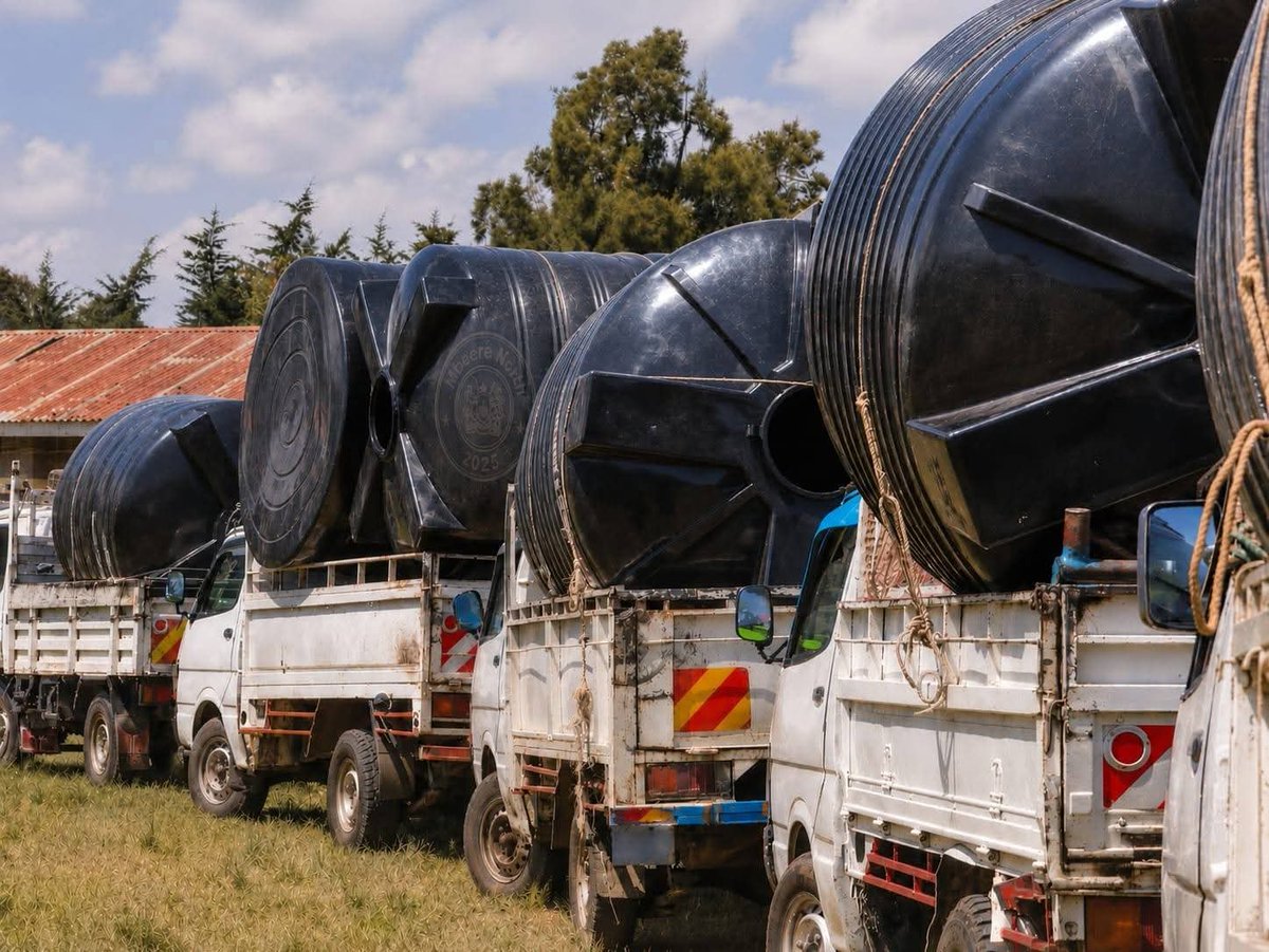 jmuragengunjiri's tweet photo. Huko Mbeere North ni kilio tu. Residents claim transformers and water tanks already installed in Mbeere North are being dismantled and taken to Ol Kalou ahead of the by-election. https://t.co/B29uiEjvad