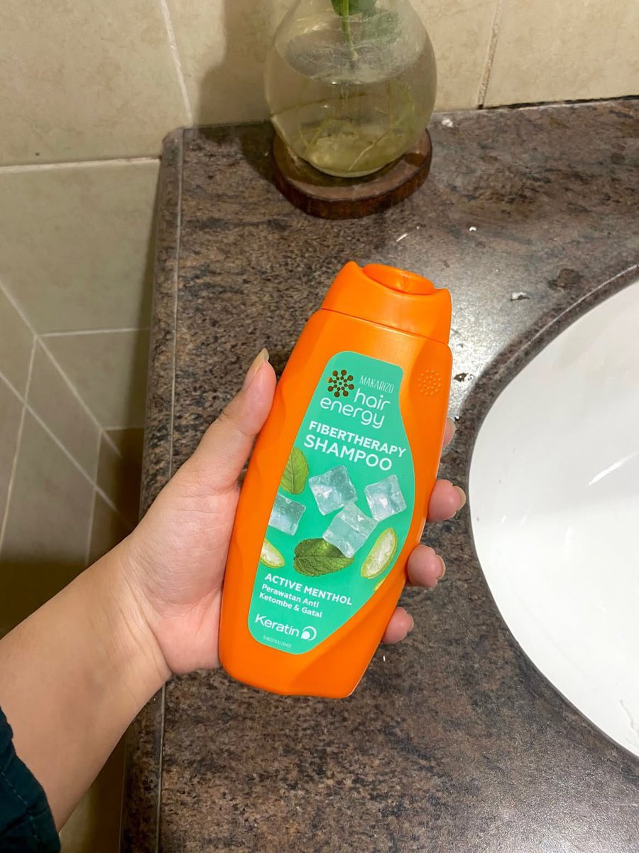 gbbriell1's tweet photo. GAK MAU GET KEEP

semua orang harus tau kalo ada shampoo non sls 20k an tapi nampol banget!!! https://t.co/FzaxtAkpvZ