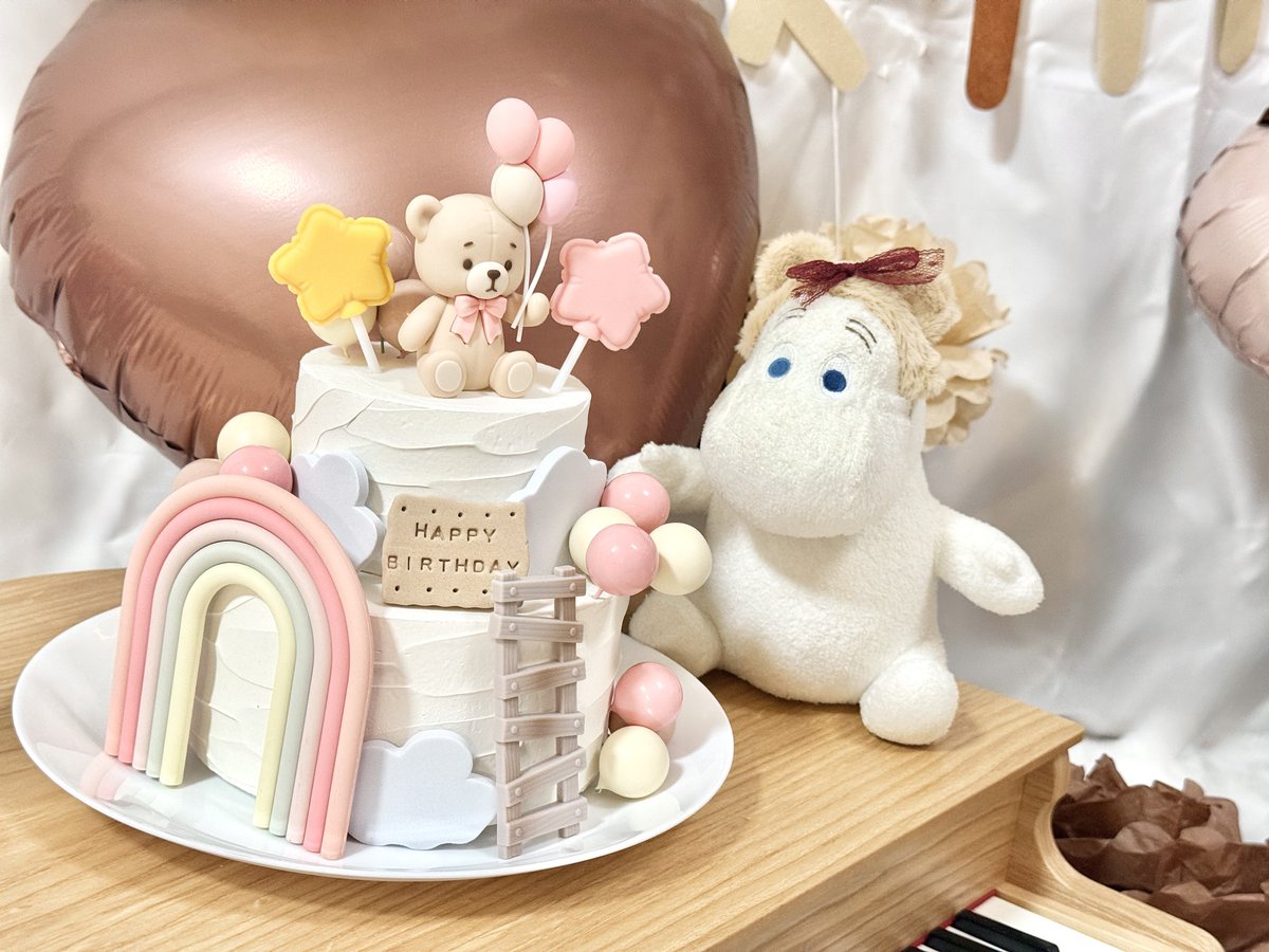 shochax7's tweet photo. お誕生日パーティー🎉🎂
具材もりもりチーズフォンデュ🫕
ケーキは生チョコくまタルト🐻
ヨーグルトバナナしろくまケーキ🐻‍❄️
くまいっぱいでお祝いした🧸
準備もパーティーも楽しかった‼︎ https://t.co/to2TH2lAlP