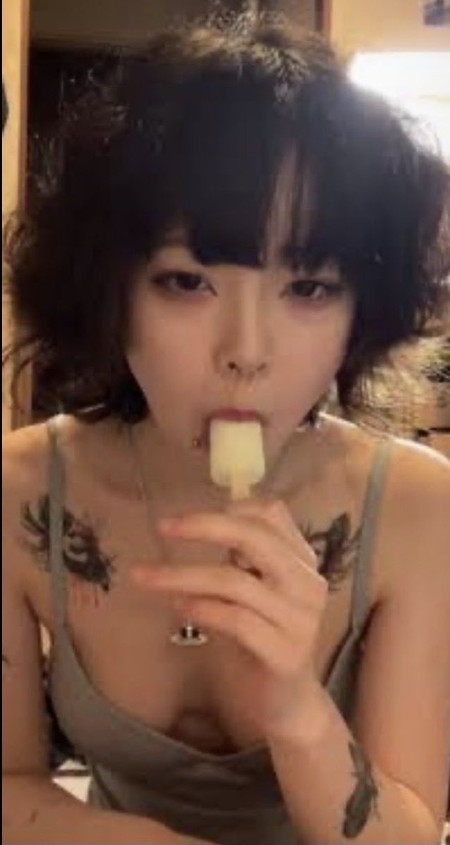 tyotyo2222's tweet photo. 抜
#オナペ
#おなぺ https://t.co/eTBzhWvO5U