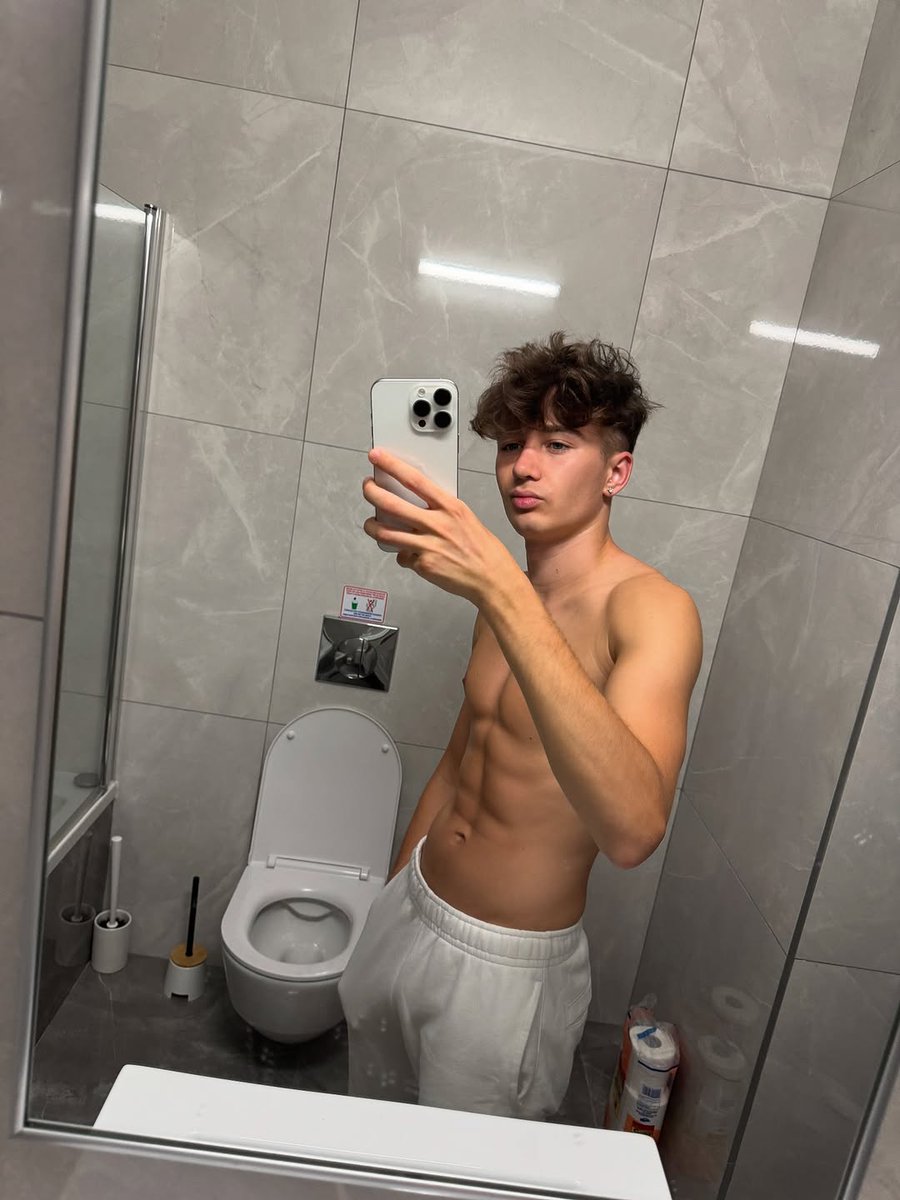 danielcollad694's tweet photo. 🫦 https://t.co/K4qNwyVDz3