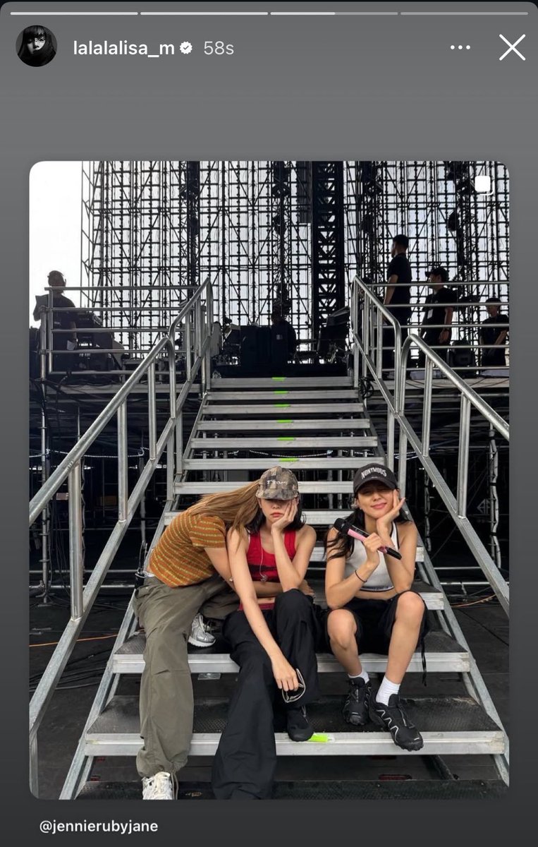 crzyoverbp's tweet photo. I WILL NEVER GET OVER THIS https://t.co/JYnxuRSvA3