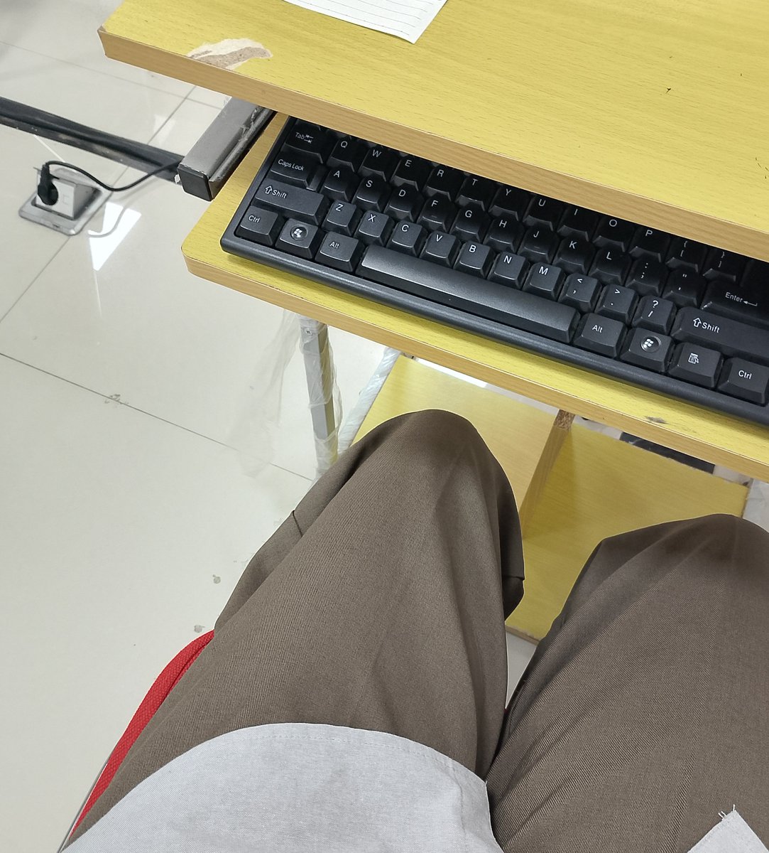 deecrvmbs's tweet photo. hari yg gedebag gedebug bgt, alhamdulilah semester 6 done (semoga aman semua nilainya🙆🏼) https://t.co/cIuEOh8zPT