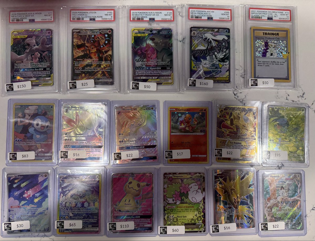Fat_Jeffs_Cards's tweet photo. Happy Sunday everyone. I have some cards for sale. Let me know if any of you are interested. I don’t have a set shipping costs so we’ll determine that during the deal. Let me know the cards you want a better picture of. Negotiable on a bunch. Thanks for looking https://t.co/JjzjjFfN4k