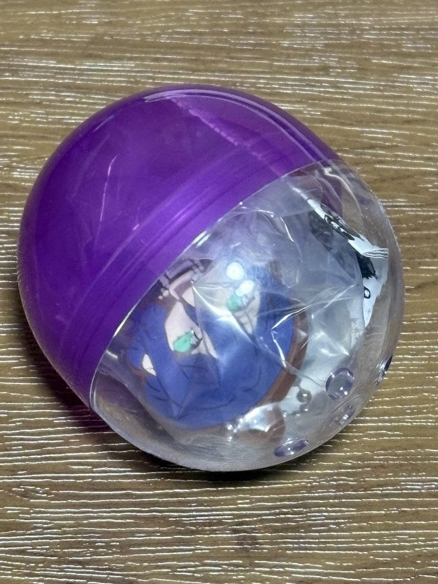 mume10505's tweet photo. ガチャポンたくさんあるところに釣られて行ったらチェンソーマンのやつ偶然見つけて、回してみたらレゼでてめちゃ嬉しい🥹
しかも最後の１個とかだったってのもあって脳汁がすごいw https://t.co/uAgI4vJTlW