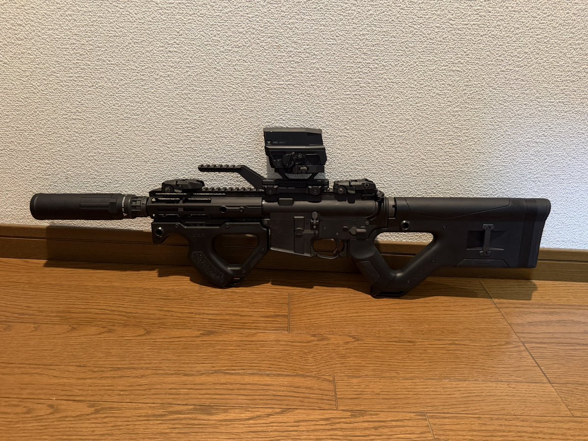 shirama10's tweet photo. GHK hera arms CQR完成!
ハイドラの上は悩み中🤔
 #GHK  #heraarmas  #サバゲー https://t.co/12GRM4YP5z