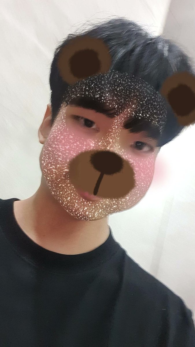 Min__1005's tweet photo. 07인 나랑 친해질 사람 진짜 없나
위 아래 5살 안으로는 다 괜찮은데 ㅜ
혹시 디엠 막혔으면 알려줘요 ㅜ https://t.co/tEckl7iXWE