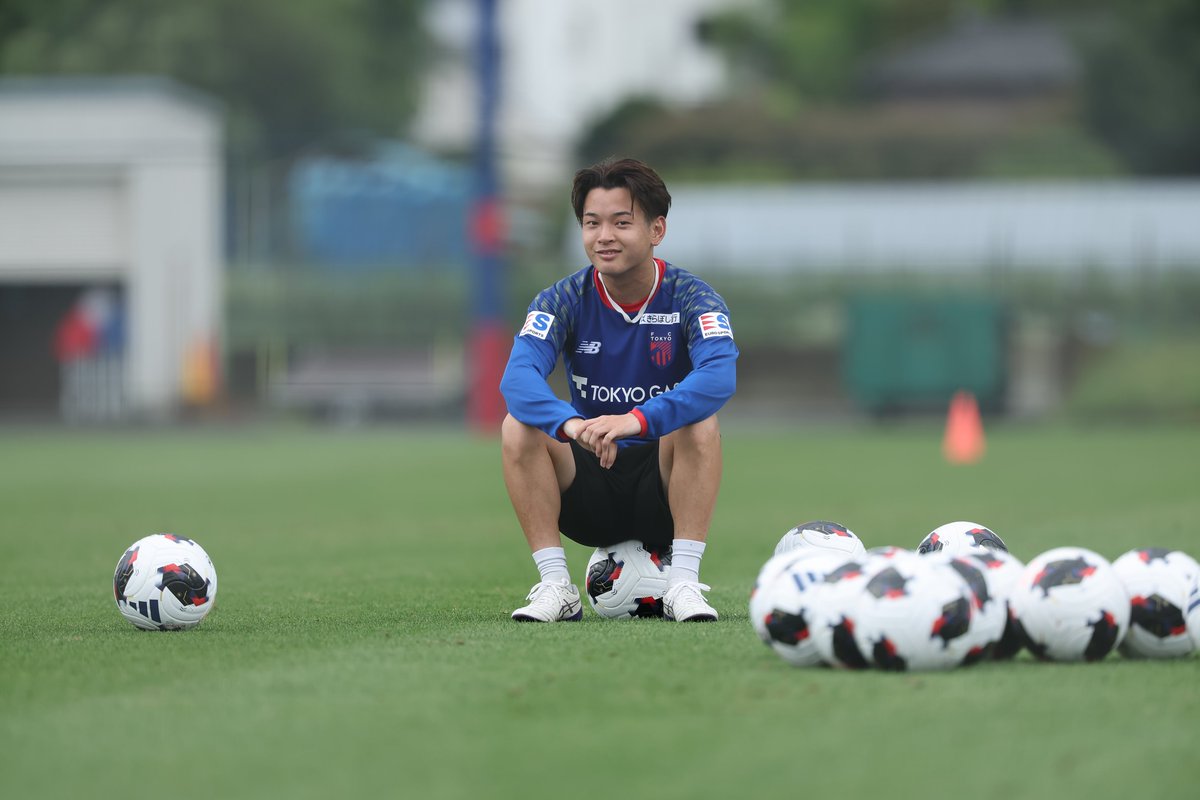 fctokyoofficial's tweet photo. 🔵TRAINING MOVIE🔴

2026/27 FC TOKYOが始動!!🔵🔴
始動日となった本日のトレーニングの様子を公式YouTubeで公開しました!!🤝
https://t.co/67pakc2d5I 

#fctokyo #tokyo https://t.co/mFcRC9HjZI