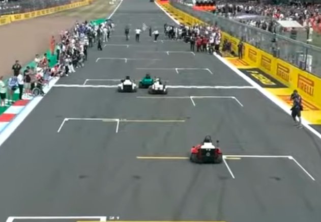 JohnF1_14's tweet photo. Ponen la misma maquinaria para todos, gana Fernando Alonso.

Datos, no opiniones. https://t.co/UpZJZVNUPl
