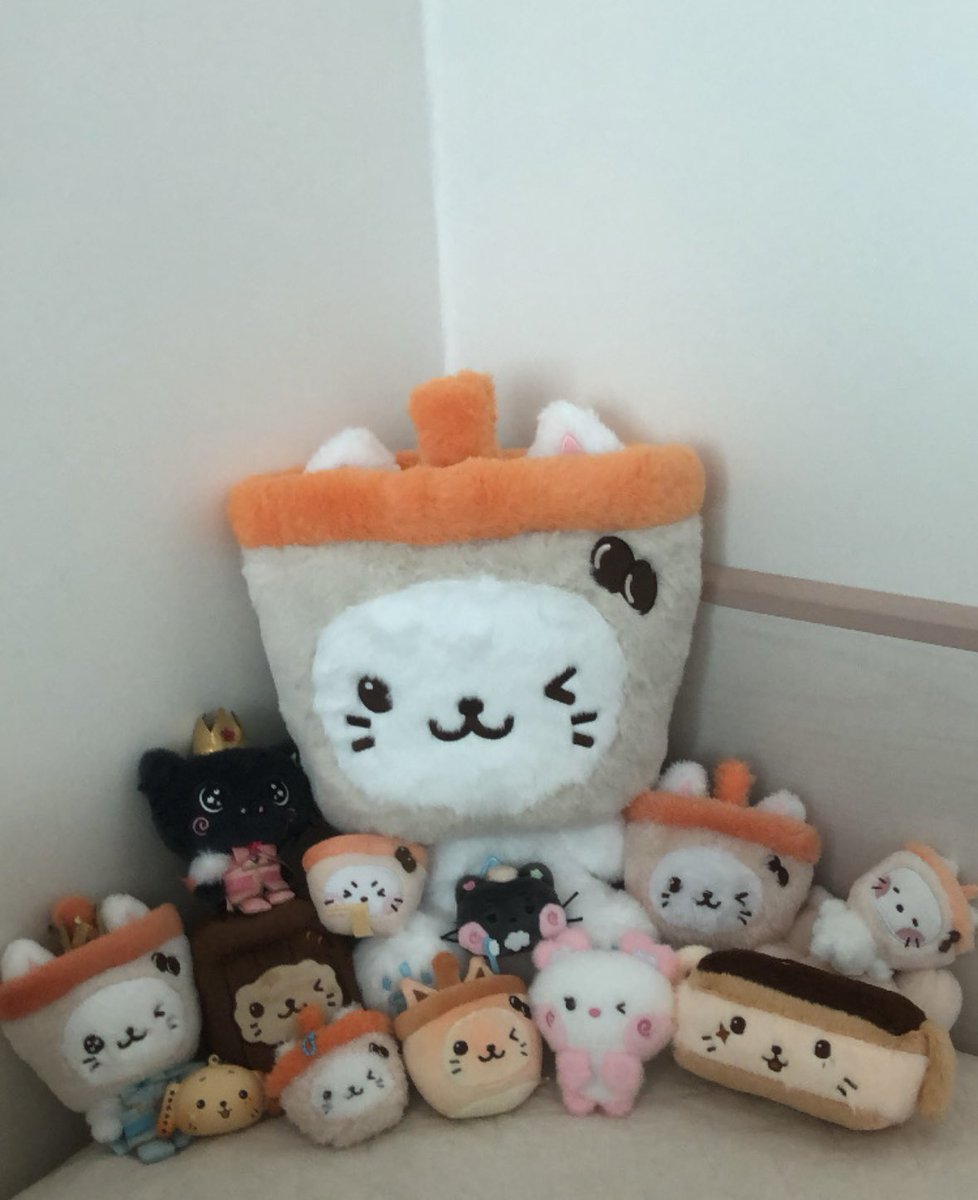 ddeongkuuu's tweet photo. #위즈니트친소 #위즈니_트친소
계정 옮기고 친구 없어진 떵쿠와 친구해주새요

♡-> f
♡+rt-> f+dm

트친들 인알해조💕💕 https://t.co/S7lheSOoog