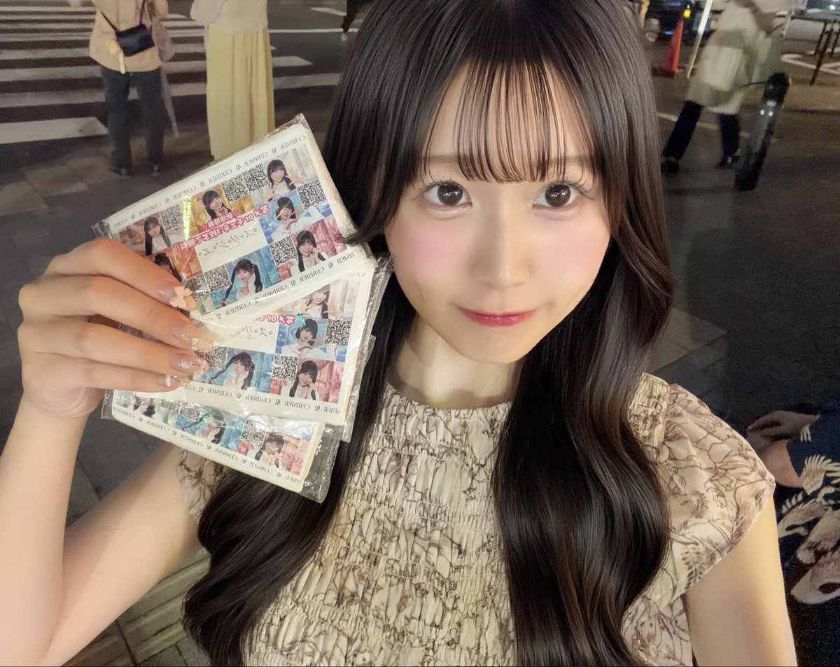 きょうもライブ終わりに配ってきました(˶>⩊<˶)♡ もらってくれた方
