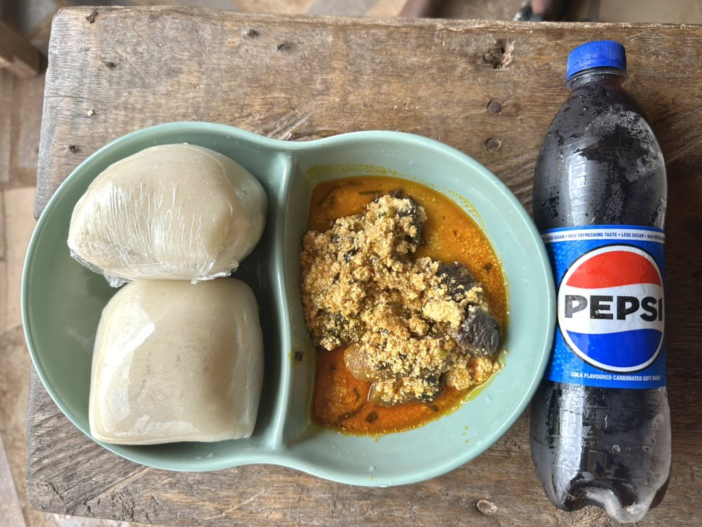 5starbarber_1's tweet photo. First time eating foods like this🧑‍🍳
I hope it tastes nice.. https://t.co/O0sACGJdwY