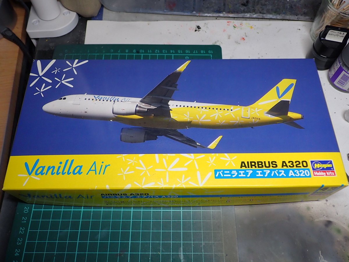 gorimodeler's tweet photo. 久しぶりに旅客機作ります！
#旅客機カーニバル26夏への扉
#バニラエア
#A320 https://t.co/08WyzD8R2D