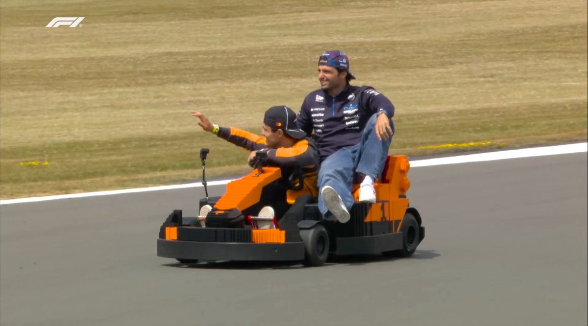 haleins 🏎️ tweet media