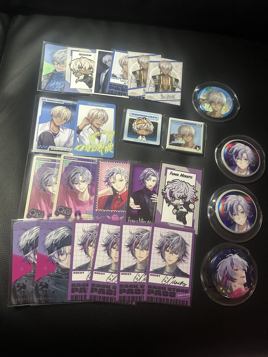 uni_owob's tweet photo. にじさんじ グッズ 回収 譲渡 交換

求:送料のみorALT記載

譲:画像のもの

FFさん優先で、FF外の方もお気軽にお声掛けください！
自己管理のため多少の傷等ご了承いただける方お気軽にお声がけ下さると嬉しいです。

またこちら取引垢では無いため固い挨拶は不要です⭕️ https://t.co/5yeeom2CZD