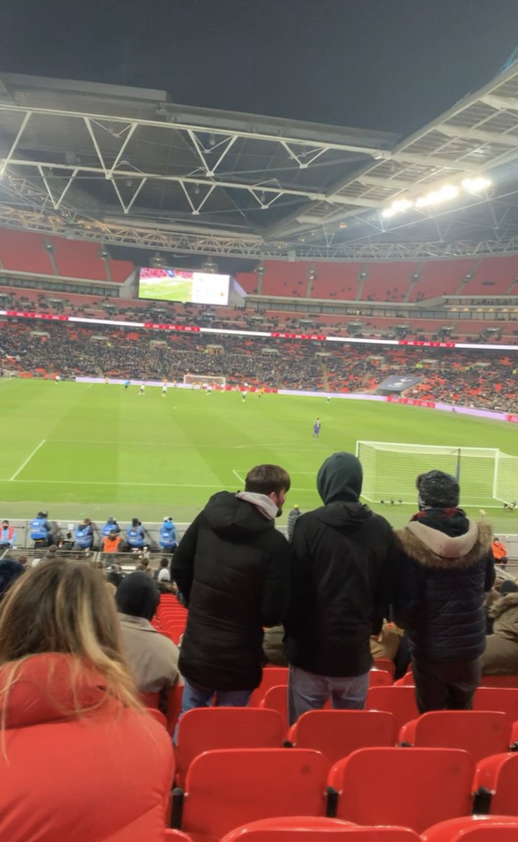 JoshYoudan's tweet photo. @howayffs @alanhor @fullback03 For reference this is that Watford game https://t.co/K1gFENEWgW