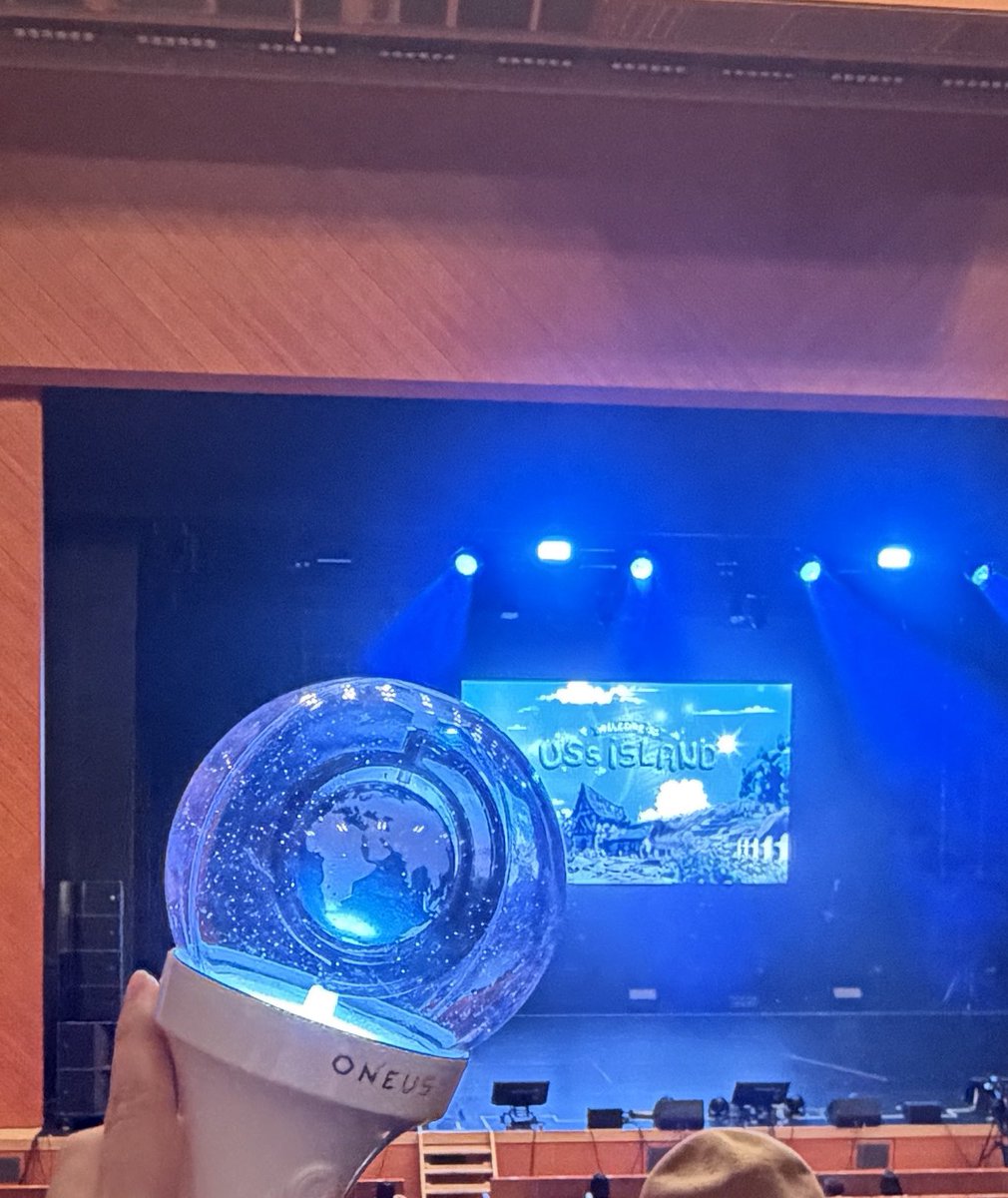sr_oneusejrwlf's tweet photo. 最後まで満喫したー！
東京帰ります。
ONEUSありがとう。また会おうね☺️ https://t.co/KhsGzoRAtS