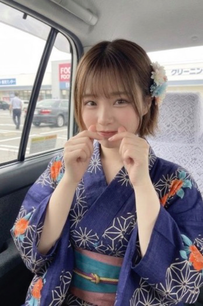 Psaecece's tweet photo. Xを1ヶ月前に再開しました🔰

名前：みのり
性別：女
年齢：26
身長：152
職業：保育士

最近は残業が多いです😢 https://t.co/MvvzlCkHU6