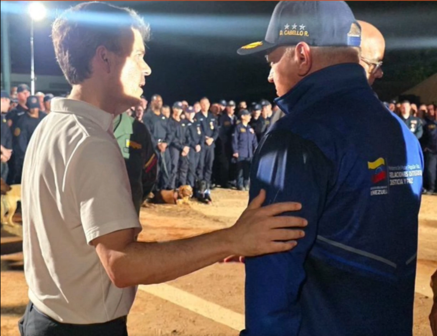 jofael1's tweet photo. Vergüenza, los nuevos socios @SecRubio @MaElviraSalazar @SenRickScott https://t.co/LINzLR42kG