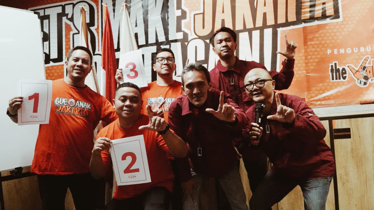 the Jakmania tweet media