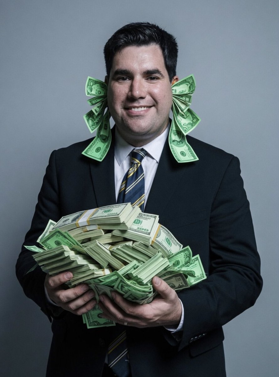UK_Dispatch_'s tweet photo. Richard Burgon should start by looking at his own party before throwing his book at Nigel Farage.

According to the official Register of Members Financial Interests, Labour MPs with the highest declared outside earnings include:
Chris Bryant £193,812
Tony Vaughan £106,563
Yuan Yang £104,439
Michael Payne £74,953
Barry Gardiner £73,555
Jess Phillips £68,122
Angela Rayner £59,000
Zubir Ahmed £53,753
Sarah Sackman £27,770
Rachel Taylor £23,203

The figures represent the total value of outside earnings that each MP has declared since the start of the current Parliament, from July 2024 onwards.