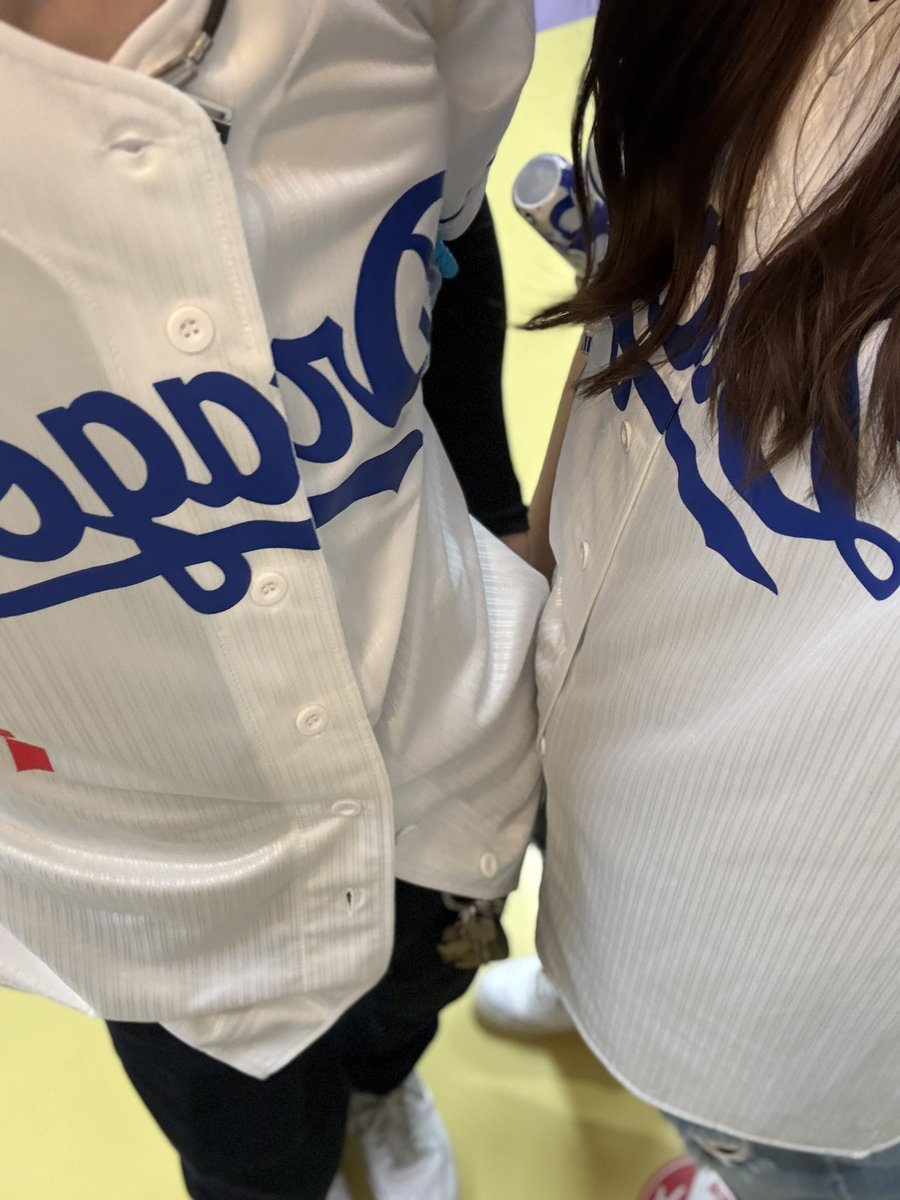 Ayachu160's tweet photo. 結果まけほー💦😭
切り替えて火曜日から連勝お願いします🙇💙
村松と幹也両方画面に収めることができて幸せです。 https://t.co/OiAwPICUb1