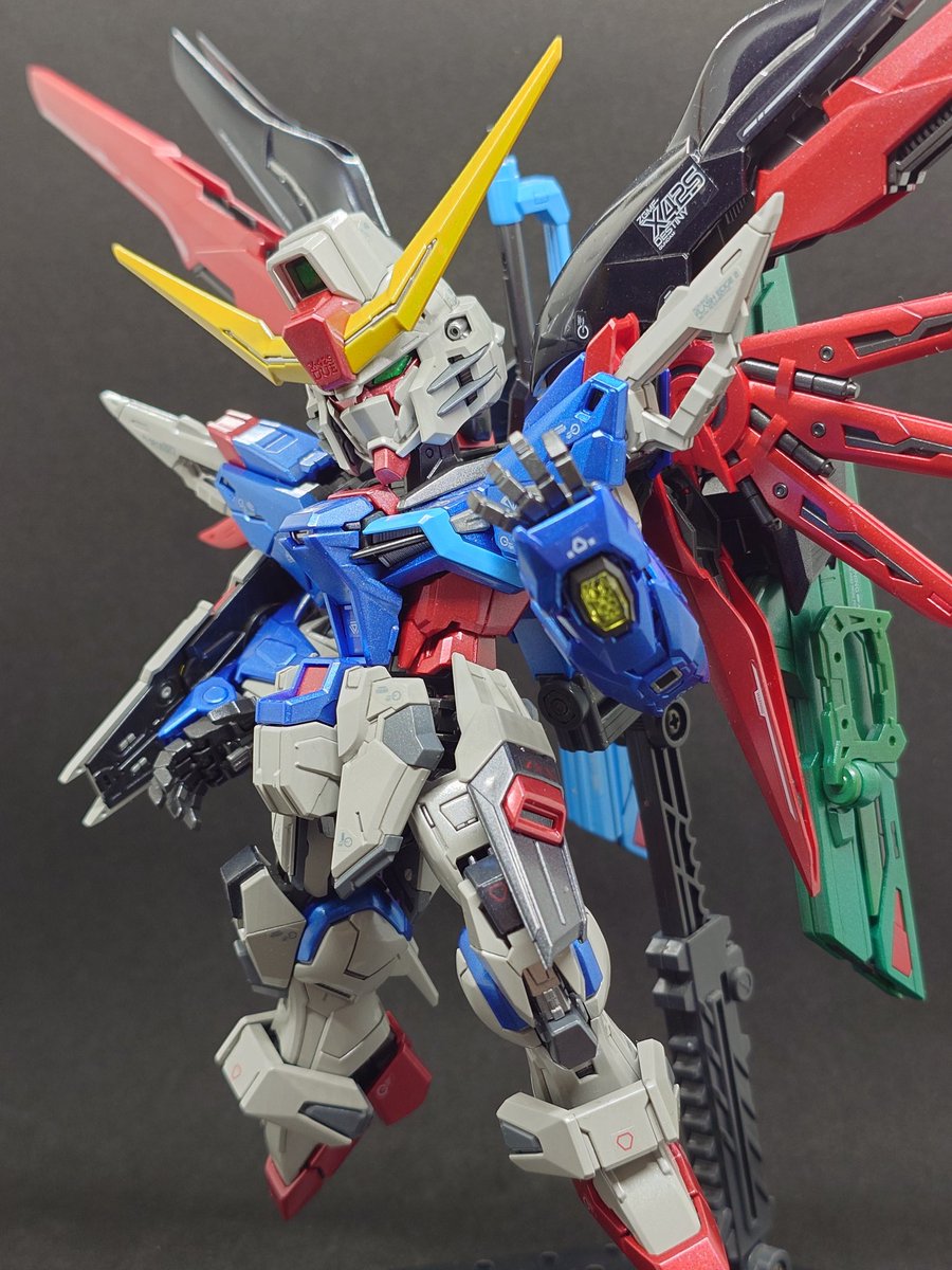 そしてもうひとつ！MGSD デスティニーガンダム！もちろん全塗装