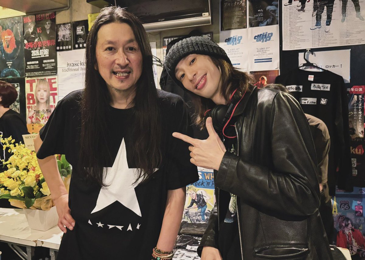 NightRetriever's tweet photo. 三代さんとの出逢いなくしては今の自分はあり得ないなと、日々音楽しながら感じる程に大先輩😌🤲三代さん、還暦おめでとうございます⚡️ https://t.co/0a53WnQxTz