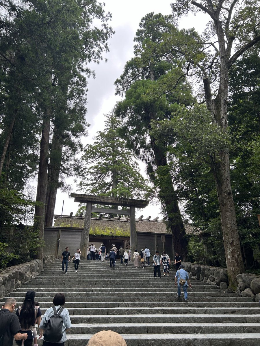 umaouzi's tweet photo. #ロマサガ
伊勢志摩旅行から
戻ってきて観たら
ネームも戻ってるし
辞めたミカさん英雄さんが
可哀想...
人から伝えずに
直接連絡下さいm(_ _)m https://t.co/Lj8sxhrdim