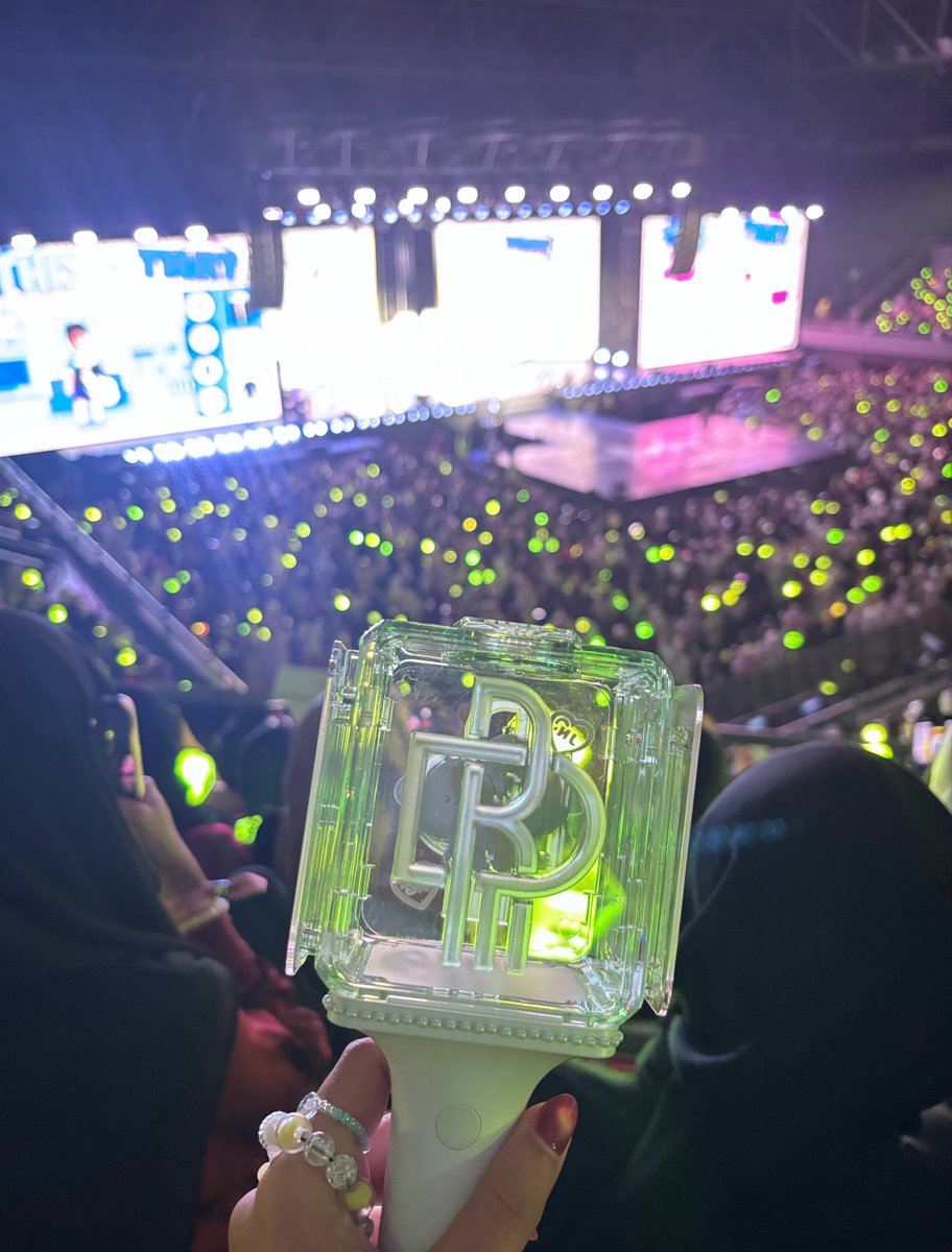 gocksw's tweet photo. i was here!!! for jeno and jaemin <3 https://t.co/AUR8WGcECh