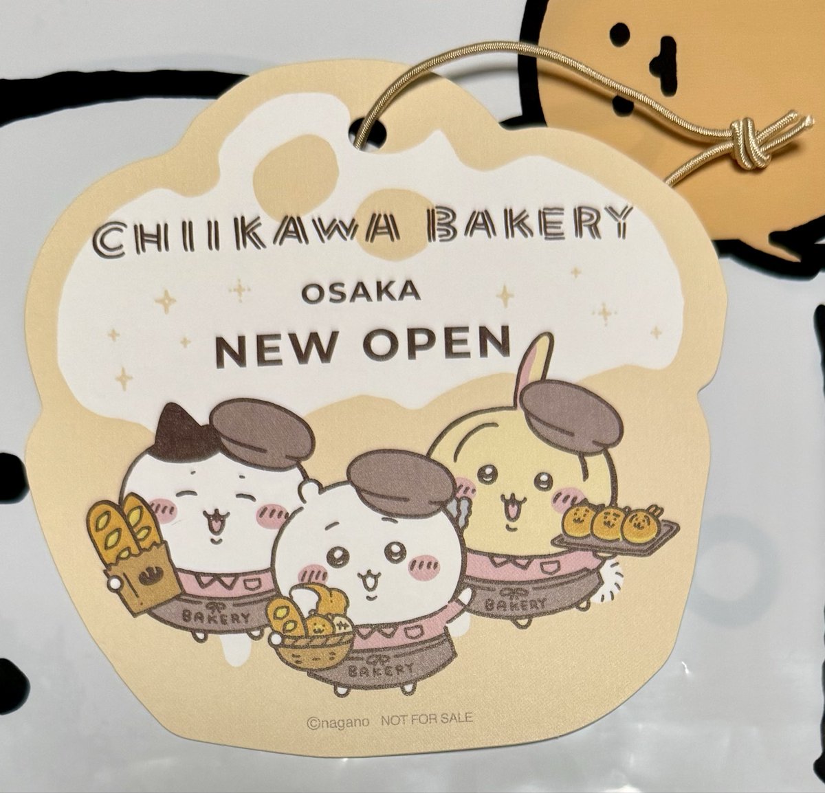 kinpiri's tweet photo. 交換　ちいかわベーカリー　予約特典　マグネット　ドリンク　コースター

譲→ちいかわ、ハチワレ、古本屋

求→うさぎ（なんでも可）

※郵送、京都市内手渡しに対応
※過去のものでも歓迎
※マグネットを交換していただける方に、大阪限定のタグをさしあげます。

お気軽にお声がけください https://t.co/iyM7JiAXeN
