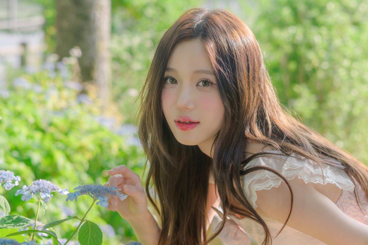 ____nihe's tweet photo. 26.06.11 - 서울 숲 
Model . 초코파이님(instagram : sochocopie) 
#스냅 #인물사진 #6월 #서울숲 https://t.co/RHOXpZPP7M