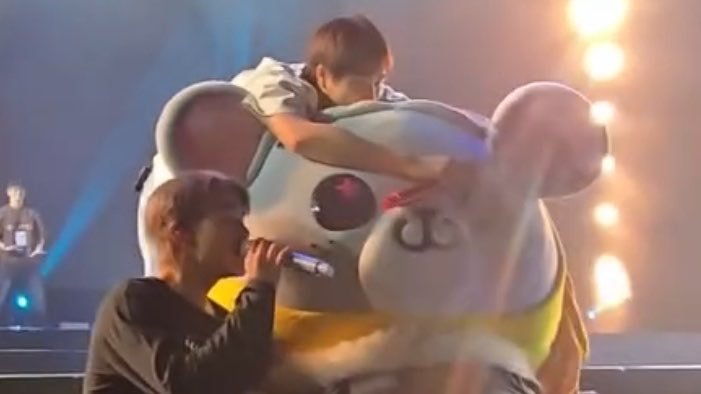 amornserpk's tweet photo. มีลูกไว้เป็นเพื่อนเล่น อ้ยย ยางเร้กจู่มาด 😭🤏🏻💓 https://t.co/YRX1gHfPqu