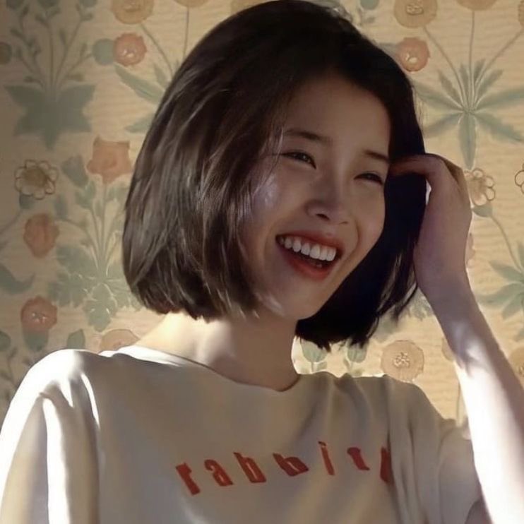 1uluvv's tweet photo. 아이유단발가능?
ㄴ 가능이요쌉가능이요존나가능개큰가능 https://t.co/aQooQLqubs