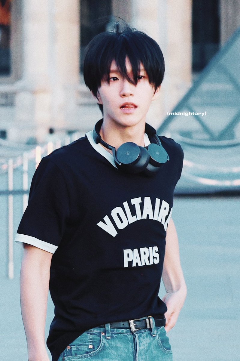 midnightory's tweet photo. Paris 🇨🇵
#NCTWISH #엔시티위시 #재희 #JAEHEE #ジェヒ #대영 https://t.co/hlbpnqRGoP