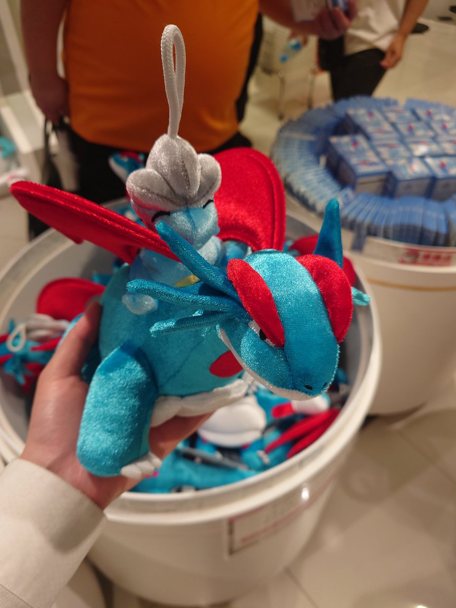 moku722's tweet photo. 久しぶりのポケセン
センス良すぎでしょ流石すぎる👍🏻
ホウエンキッズホイホイした笑 https://t.co/9AbbQwkdyT
