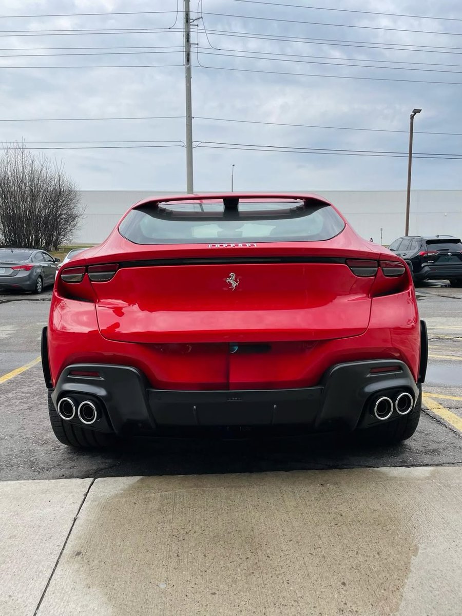 CarsUniquee's tweet photo. Ferrari Purosangue https://t.co/PYYI9NVXdm