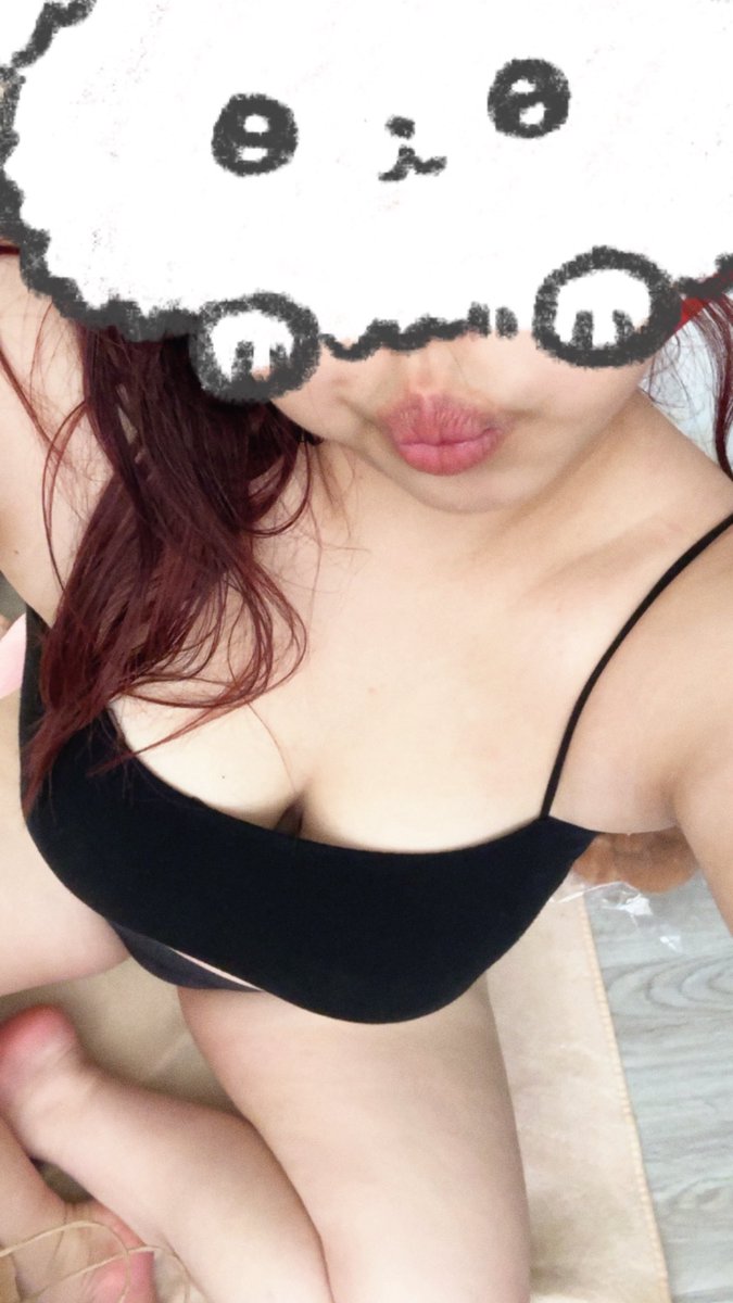 cclll9999's tweet photo. ���是一個出門熱死自己回來的部分 https://t.co/eypMNYfZ3U