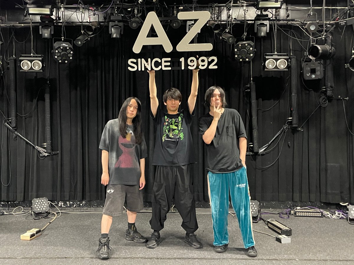 kanazawaAZ's tweet photo. 本日はヒトリエ公演！
ライブ開始直後のこちらの機材トラブルでメンバーさん、お客様に大変なご迷惑をおかけしてしまい申し訳ございませんでした。しかし、特別な対応とトラブルも跳ね返す勢いのライブで改めてヒトリエのカッコよさを見れました！感謝！
またのお越しをお待ちしております！ https://t.co/LAmADyoekE
