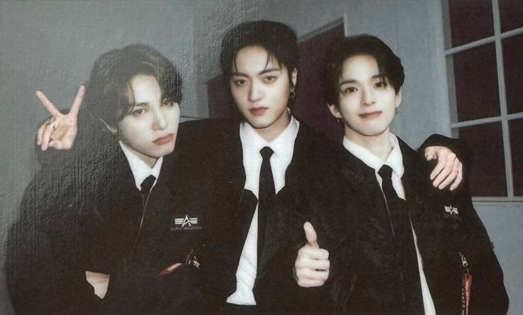 still04HARUTO's tweet photo. @still05JUNGHWAN @still01ASAHI Ada tapi foto lama dd :D https://t.co/4pZXegLJ6Y