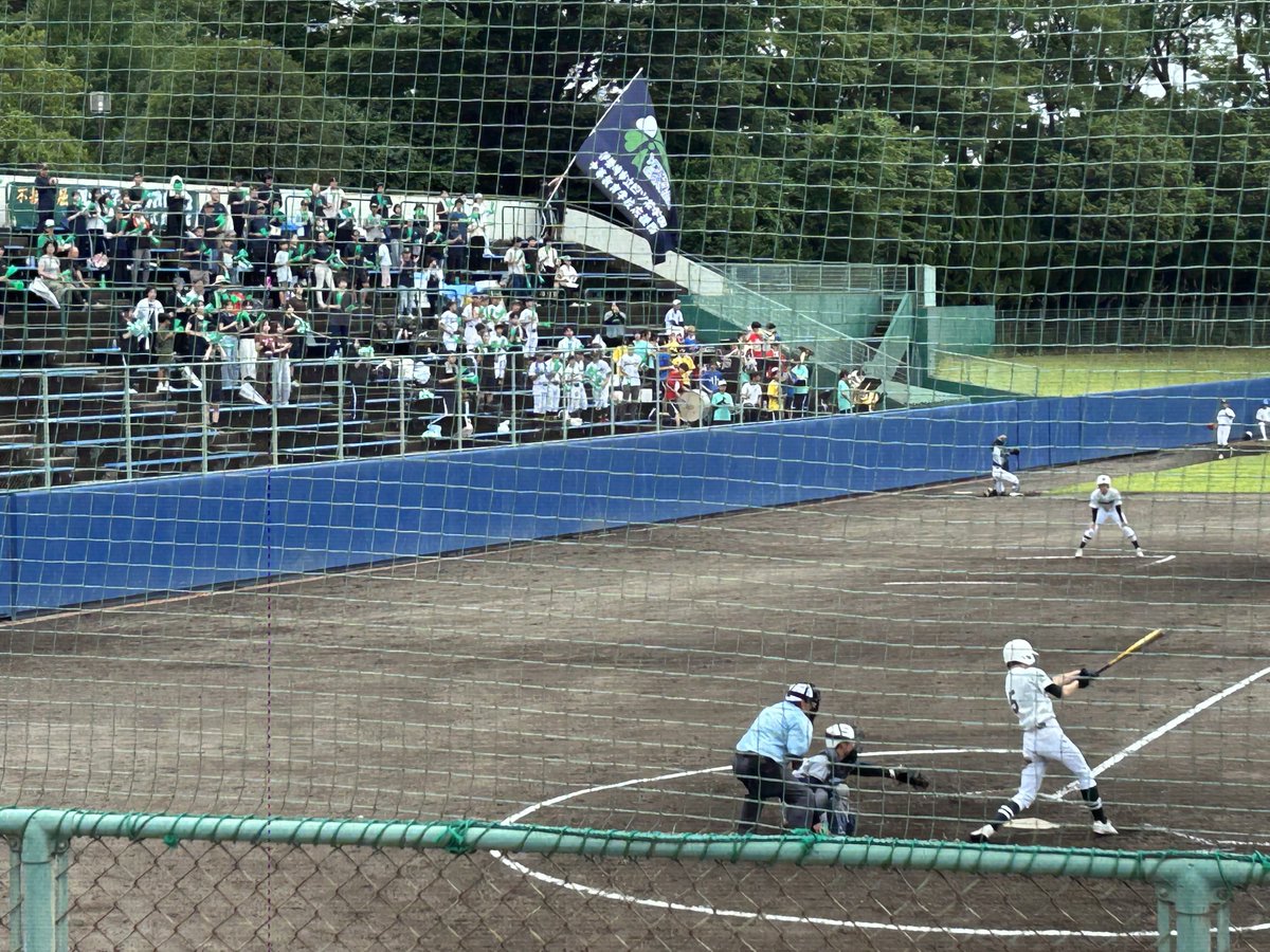 tokm1's tweet photo. ���めての高校野球観戦！メガホン持って応援して楽しかったぜ。天気もほぼ曇りで良かった。 https://t.co/CR20kiR7WH