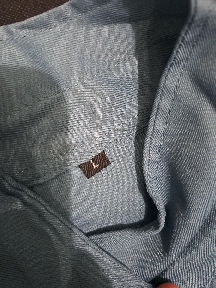 tkvxxy's tweet photo. Kemeja biru muda uk L
17k (mines spt di gambar) https://t.co/gGKQD79IJ2