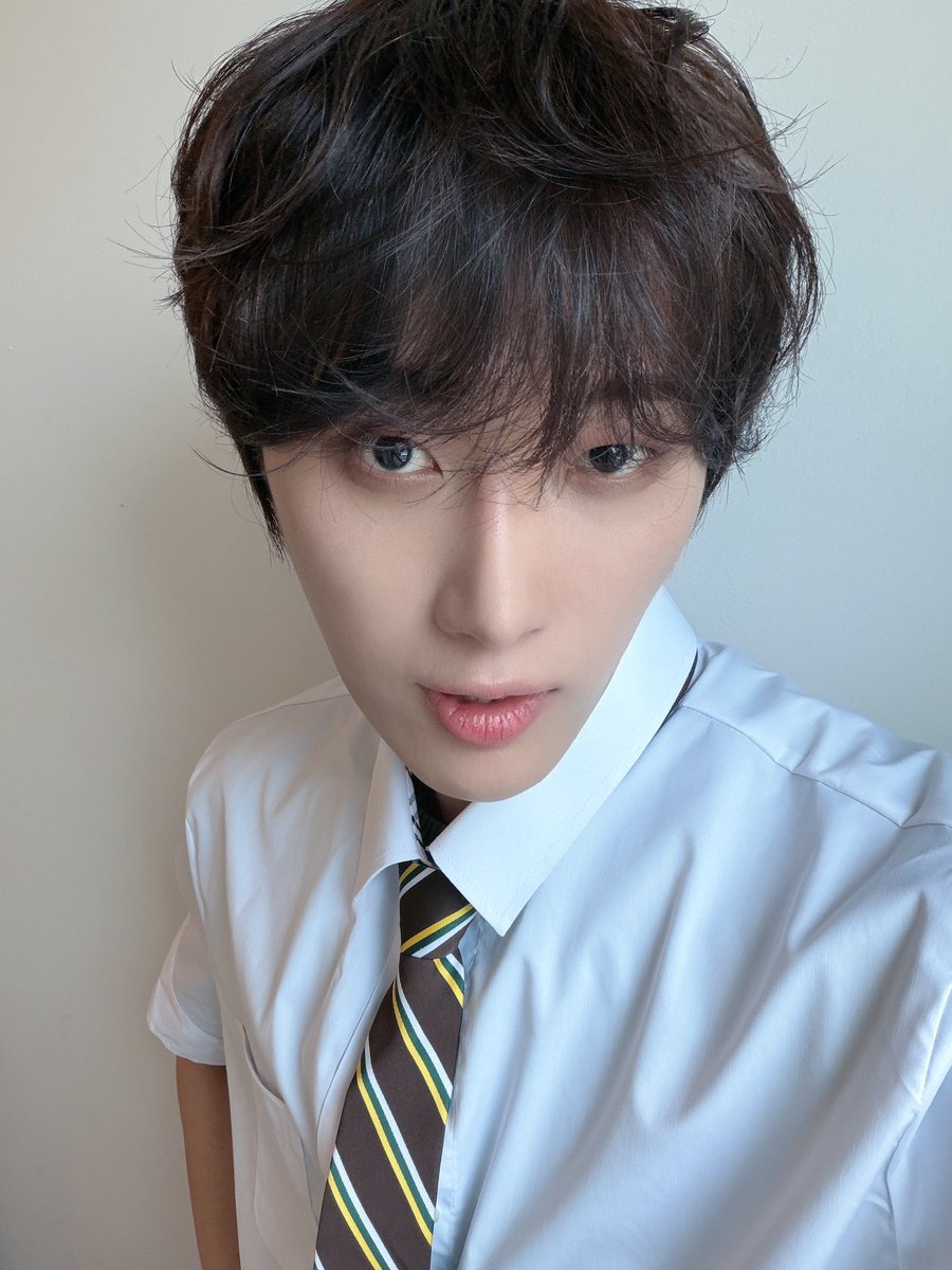 OmegaX_members's tweet photo. [#OX]

오늘 어때??

#OMEGA_X #오메가엑스
#재한 #JAEHAN https://t.co/NY05k7UQng