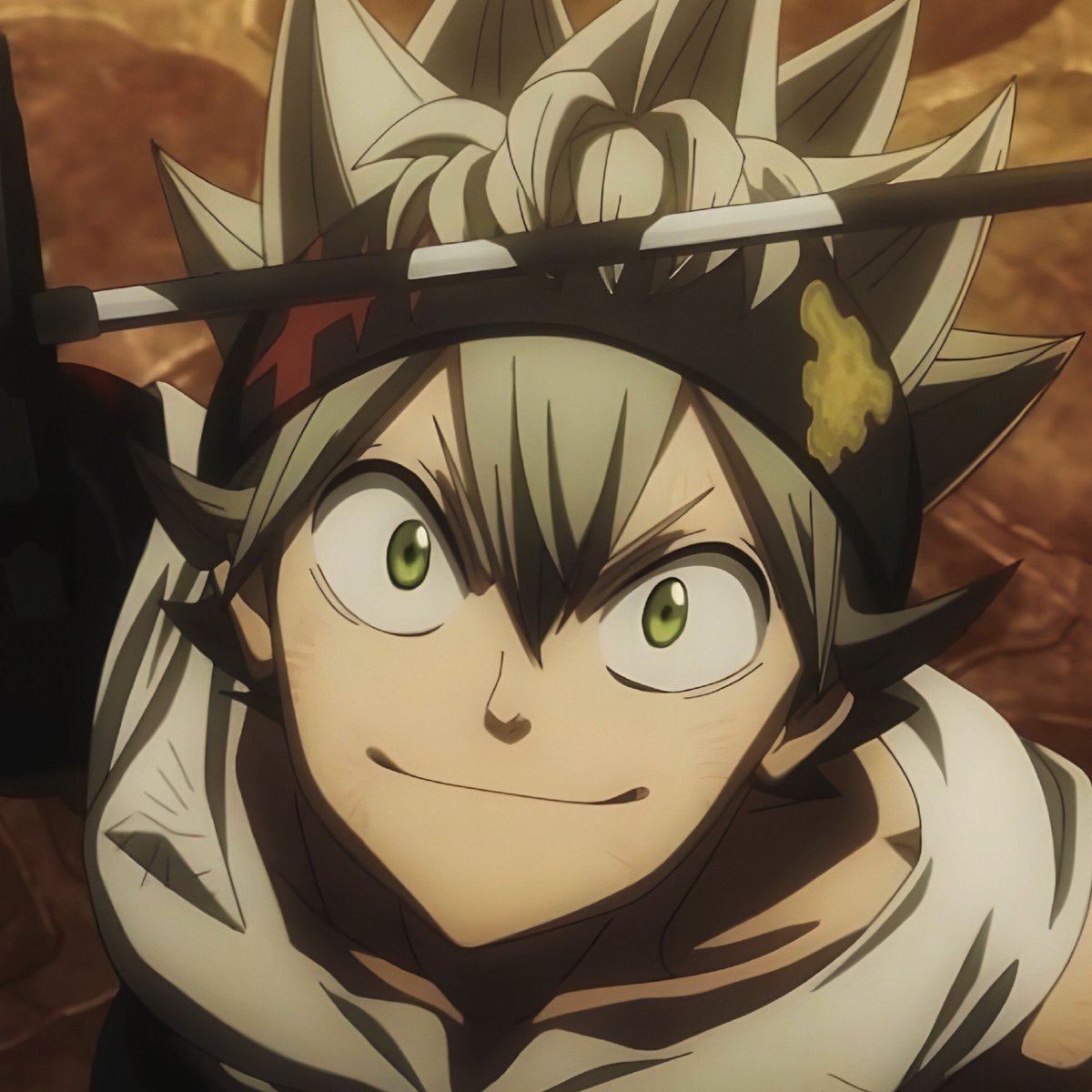 kur_uto1's tweet photo. At last, Black Clover has returned. We've waited long enough. 🍀 https://t.co/V2NNySD2BK
