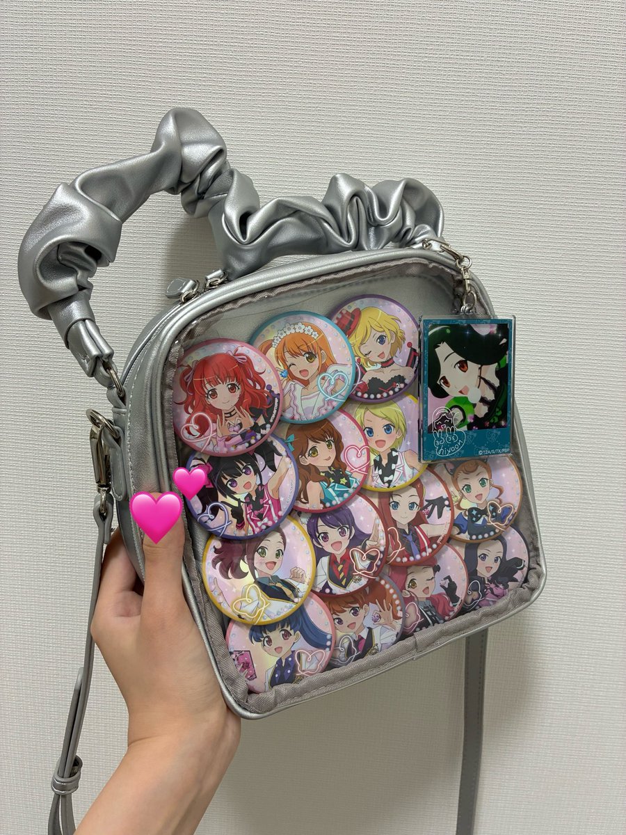 人生初痛バが届いた嬉しさで材料揃ってないけど組んでみたのでみてみて