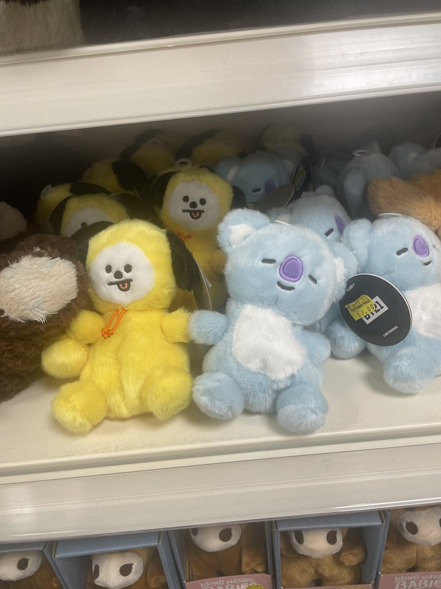 ari rang!⁷ SEEING BTS🪭 tweet media