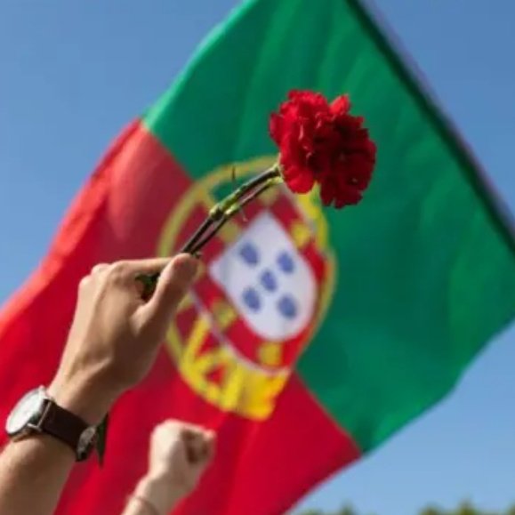 danicornella's tweet photo. L'autonomia que ens cal és la de Portugal #Brams https://t.co/Gsgvjtqaue