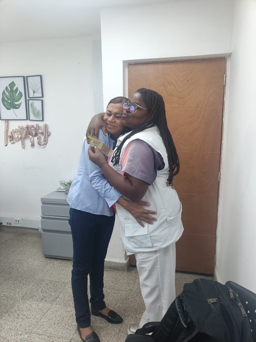 UBPDcolombia's tweet photo. #UBPDCesar | Buscar a quienes nos faltan es un acto de amor puro y dignidad colectiva. Encuentro pedagógico con víctimas del conflicto. Nos solidarizamos como sociedad, con las familias que buscan. Cada detalle, cada recuerdo, aporta a la verdad. #LaBúsquedaNosUne https://t.co/xxWGKAzylq